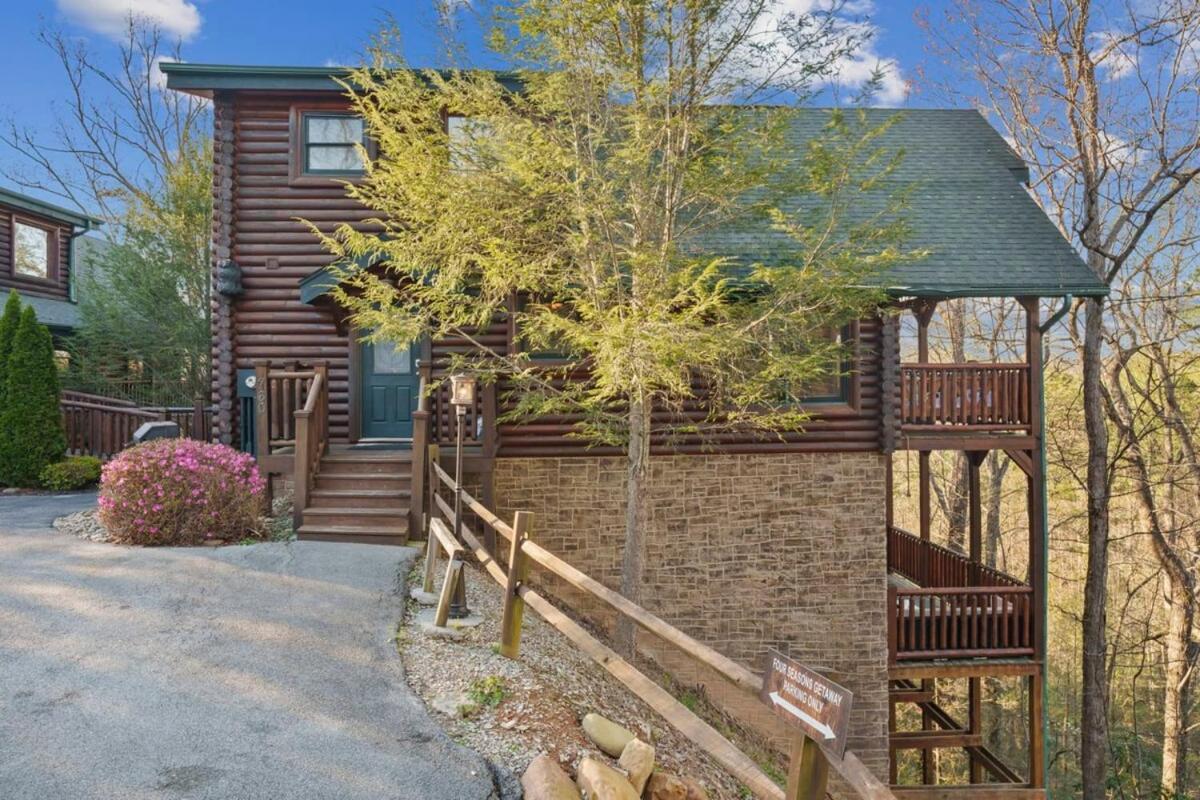 Stunning Mountain Cabin W Hot Tub Gatlinburg Exteriér fotografie