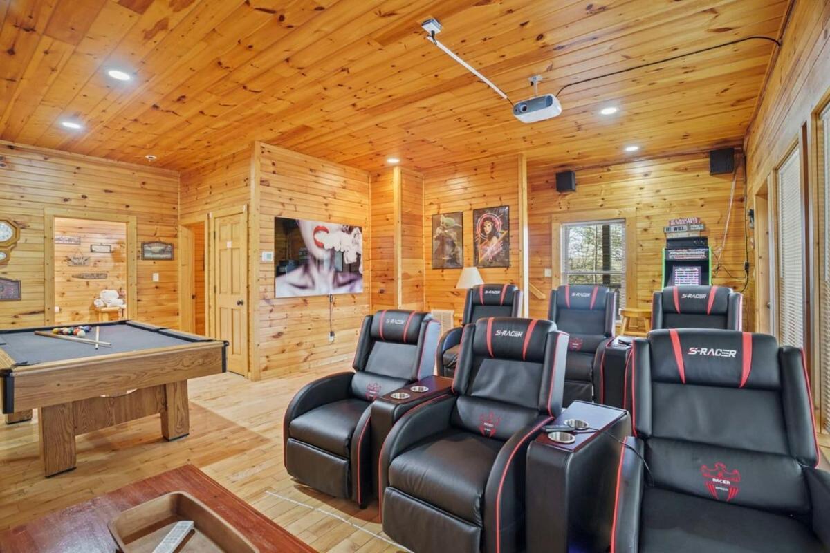 Stunning Mountain Cabin W Hot Tub Gatlinburg Exteriér fotografie