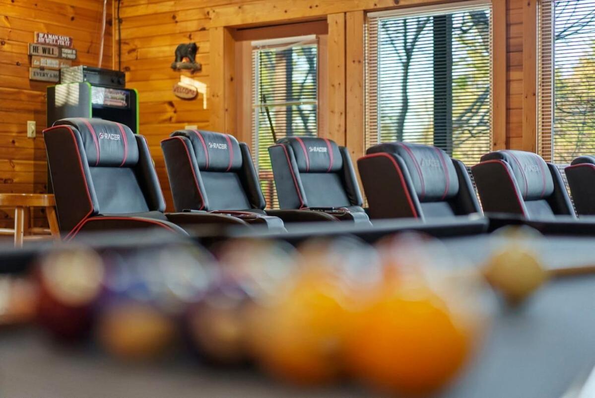 Stunning Mountain Cabin W Hot Tub Gatlinburg Exteriér fotografie