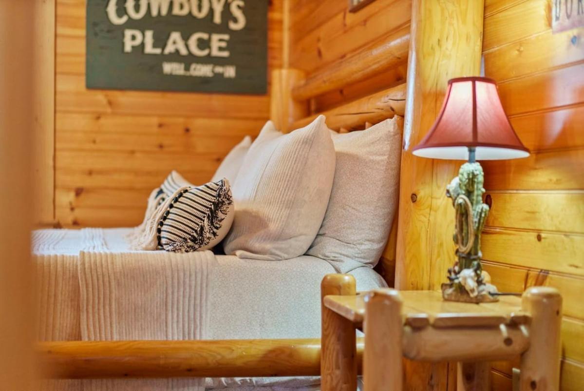 Stunning Mountain Cabin W Hot Tub Gatlinburg Exteriér fotografie